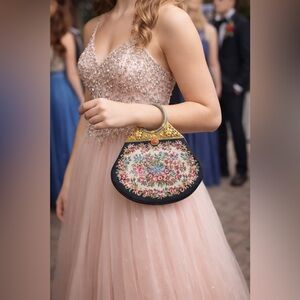 Vintage Asian petit point needlepoint evening bag Jade Wrist Bracelet Handle